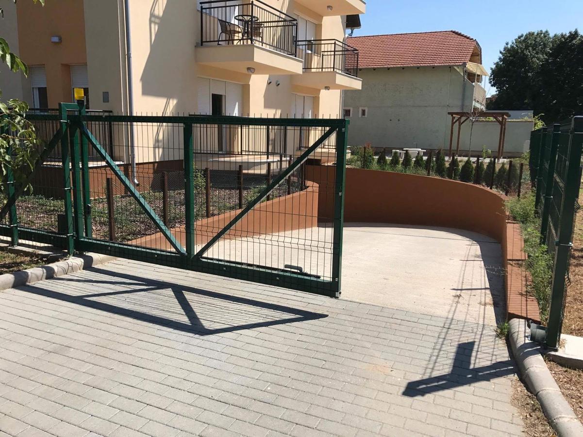 Tommy Apartman 2.0 Hajdúszoboszló Dış mekan fotoğraf